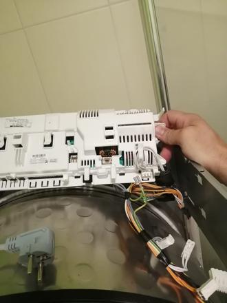 Oprava sušičky AEG T97689